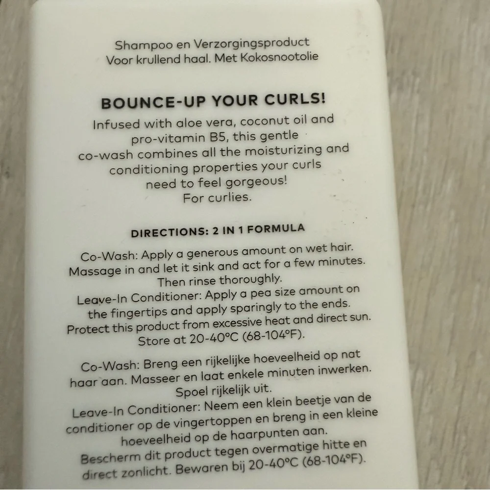 We The Curl Co-Wash for Curly Hair - White and Orange Full size  8.45Fl Oz